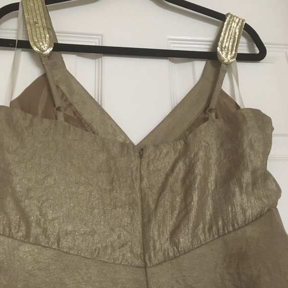 Essentials by ABS Gold Bubble Hem Sequin Dress - Picture 5 of 8